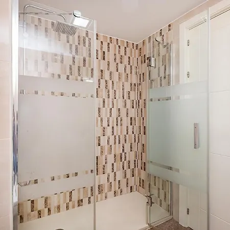 Bhost - The King Apartment Fuengirola Exterior photo